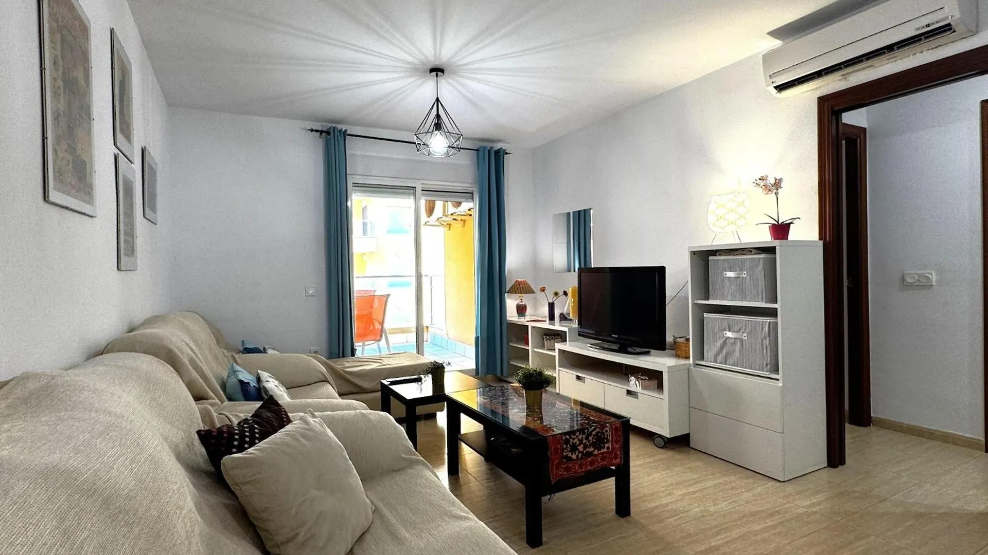 Premium Apartment In Roquetas De Mar Espanha